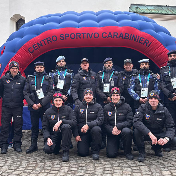 PIUMINO COACH – CARABINIERI